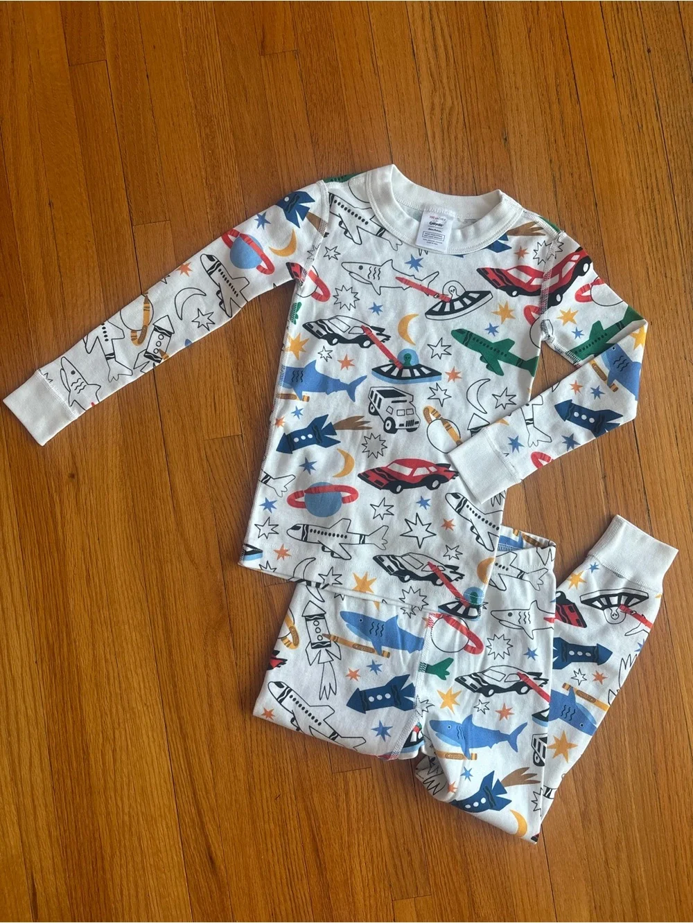 NWOT Hanna Andersson Crayola Organic Cotton Pajama size 4